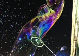 bubble artist Jerusalem