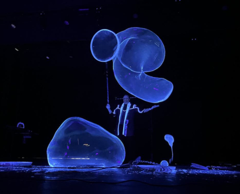 uv bubble show
